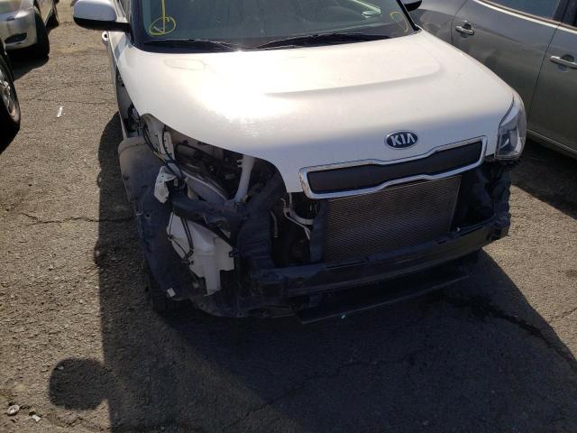 Photo 9 from auction – 2016 KIA SOUL with VIN KNDJN2A28G7318161