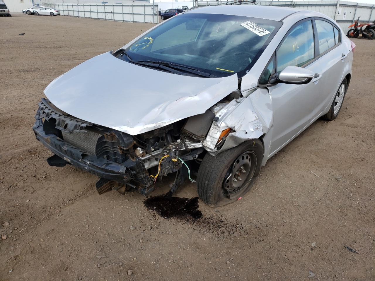 Photo 2 from auction – 2015 KIA FORTE LX with VIN KNAFX4A62F5391256