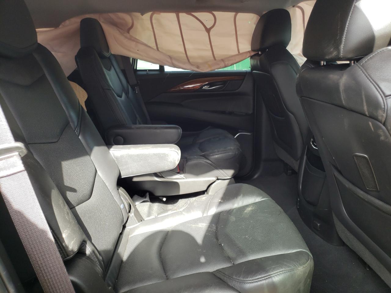 Photo 6 from auction – 2017 CADILLAC ESCALADE L with VIN 1GYS4BKJ5HR366178