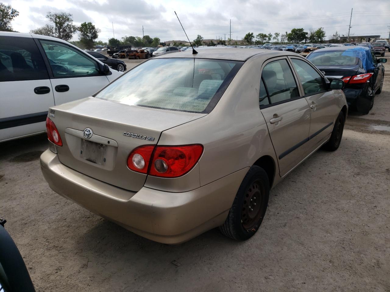 Photo 4 from auction – 2005 TOYOTA COROLLA CE with VIN 1NXBR32E55Z391473