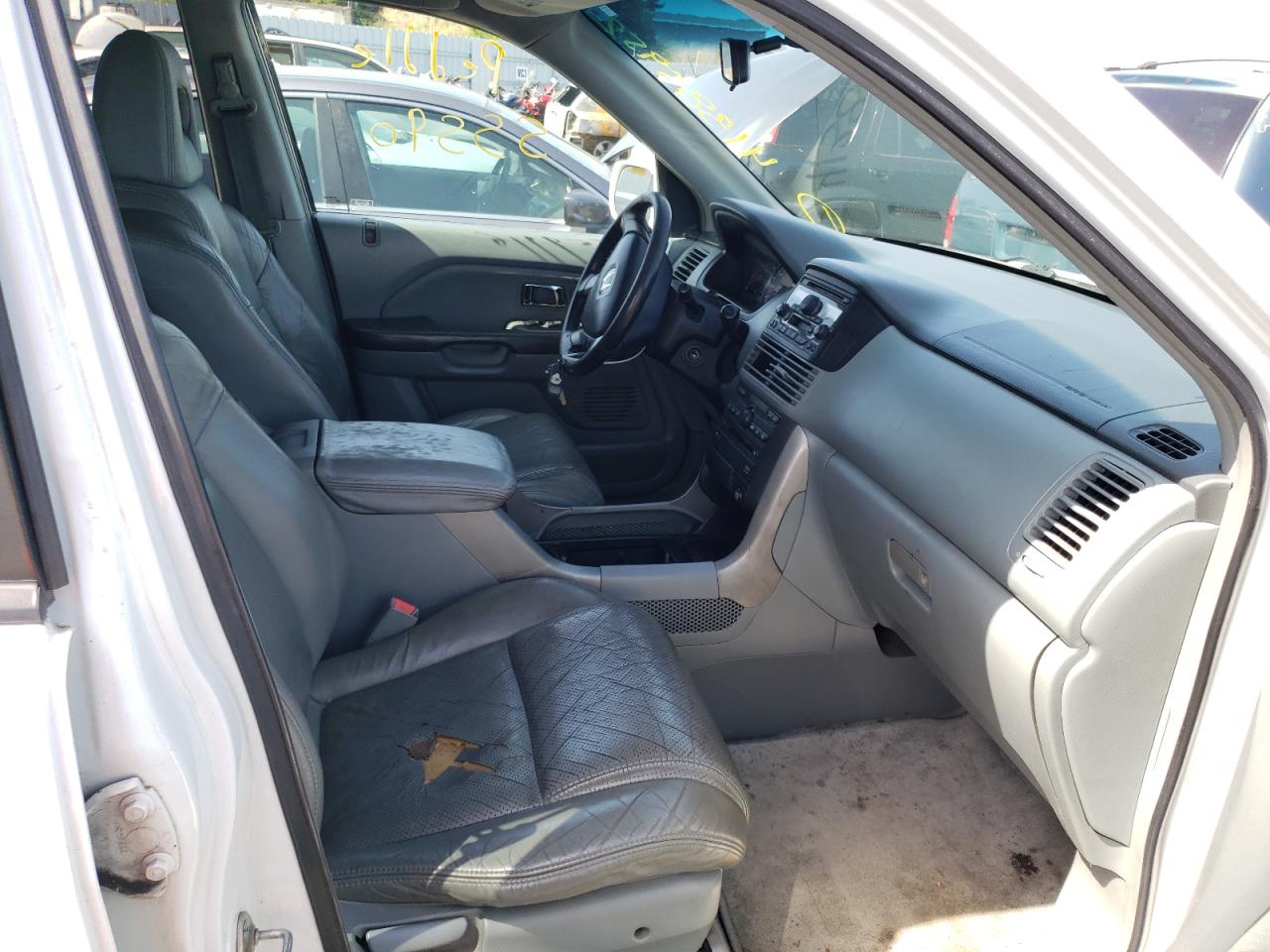 Photo 5 from auction – 2003 HONDA PILOT EXL with VIN 2HKYF18653H585391