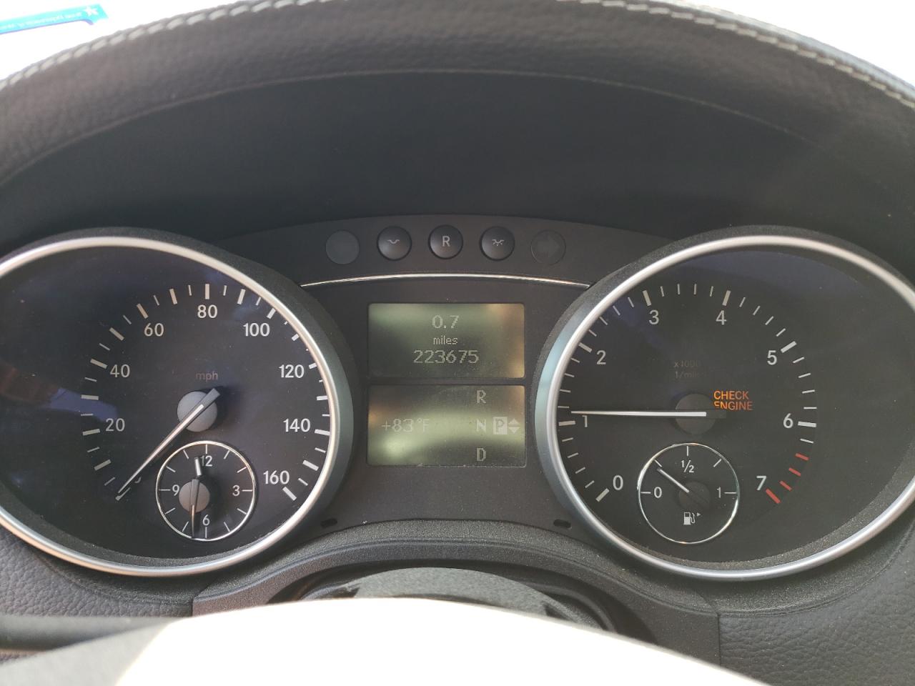 Photo 8 from auction – 2007 MERCEDES-BENZ GL-CLASS G with VIN 4JGBF71E17A201822