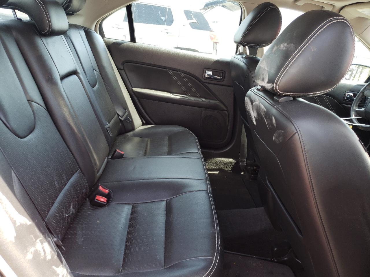 Photo 6 from auction – 2011 FORD FUSION SPO with VIN 3FAHP0KC3BR188088