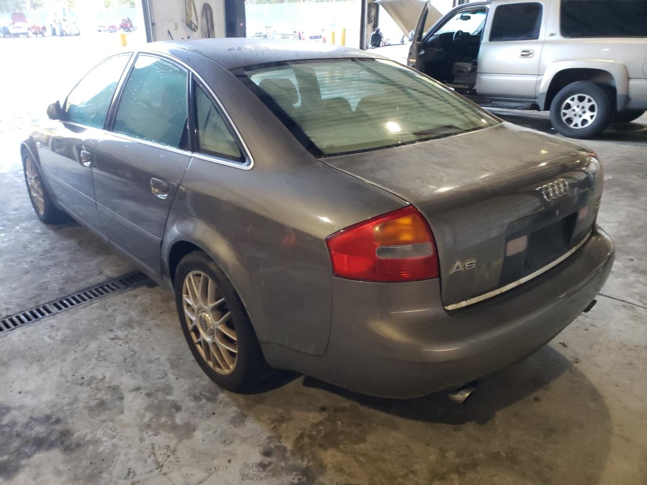 Photo 3 from auction – 2003 AUDI A6 2.7T QU with VIN WAULD64B53N043740