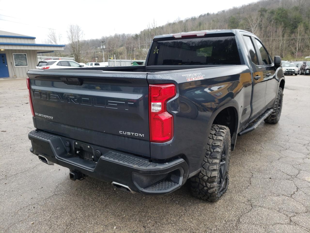 Photo 4 from auction – 2019 CHEVROLET SILVERADO with VIN 1GCRYCEF8KZ264483