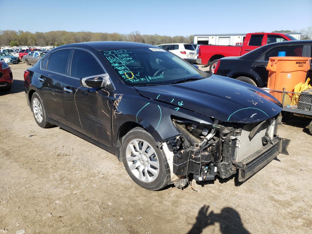 NISSAN ALTIMA 2.5 2016 with VIN 1N4AL3AP1GC258955 - Photo from auction
