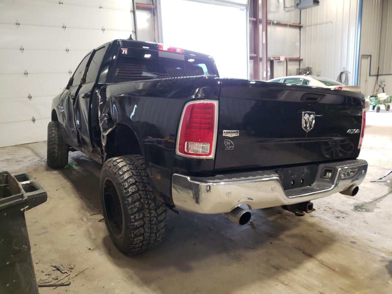 Photo 3 from auction – 2015 RAM 1500 LARAM with VIN 1C6RR7JM2FS521345