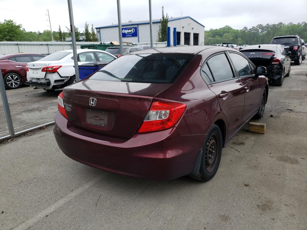 Photo 4 from auction – 2012 HONDA CIVIC LX with VIN 19XFB2F50CE102204