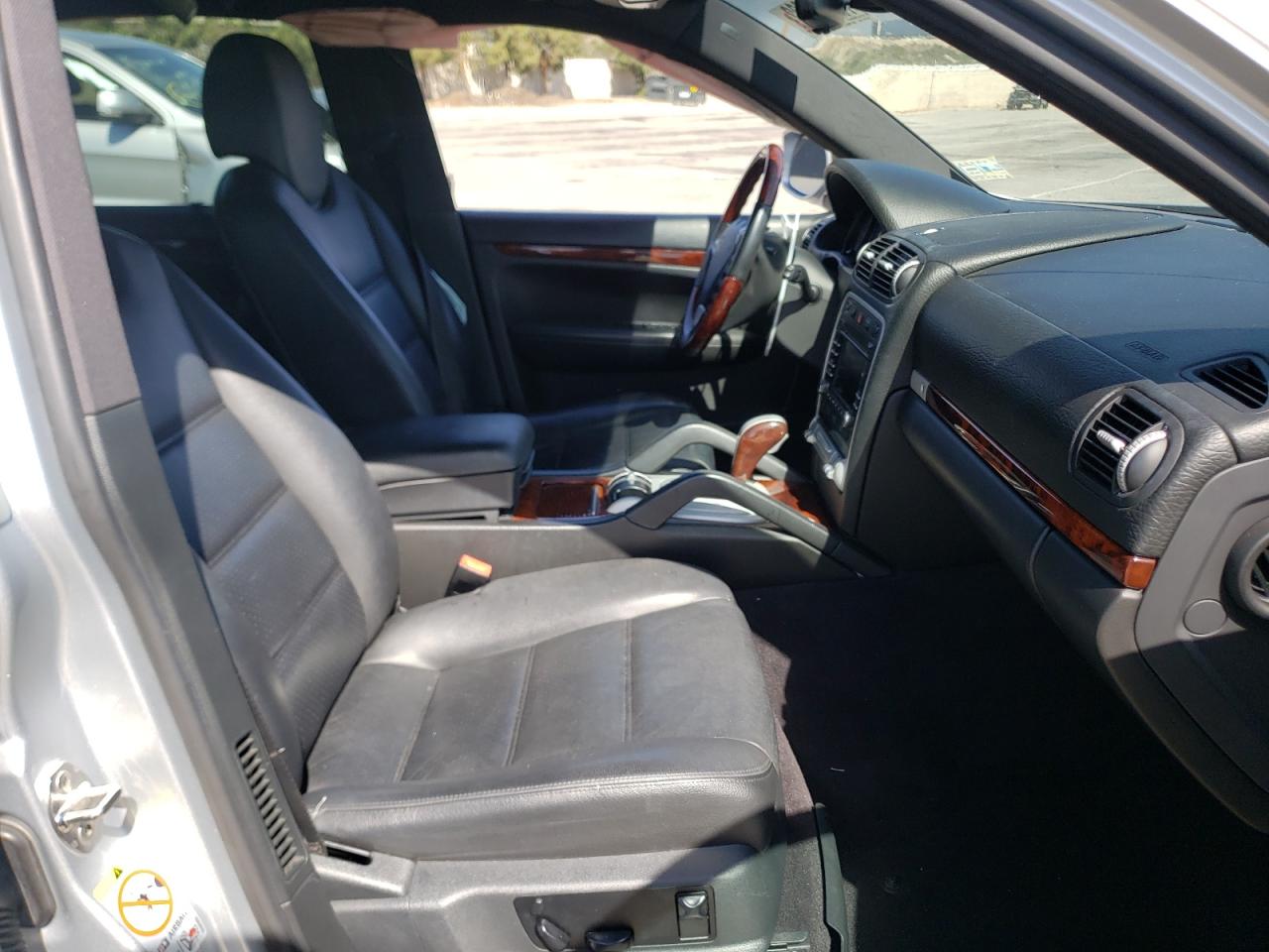 Photo 5 from auction – 2009 PORSCHE CAYENNE with VIN WP1AA29P99LA06693