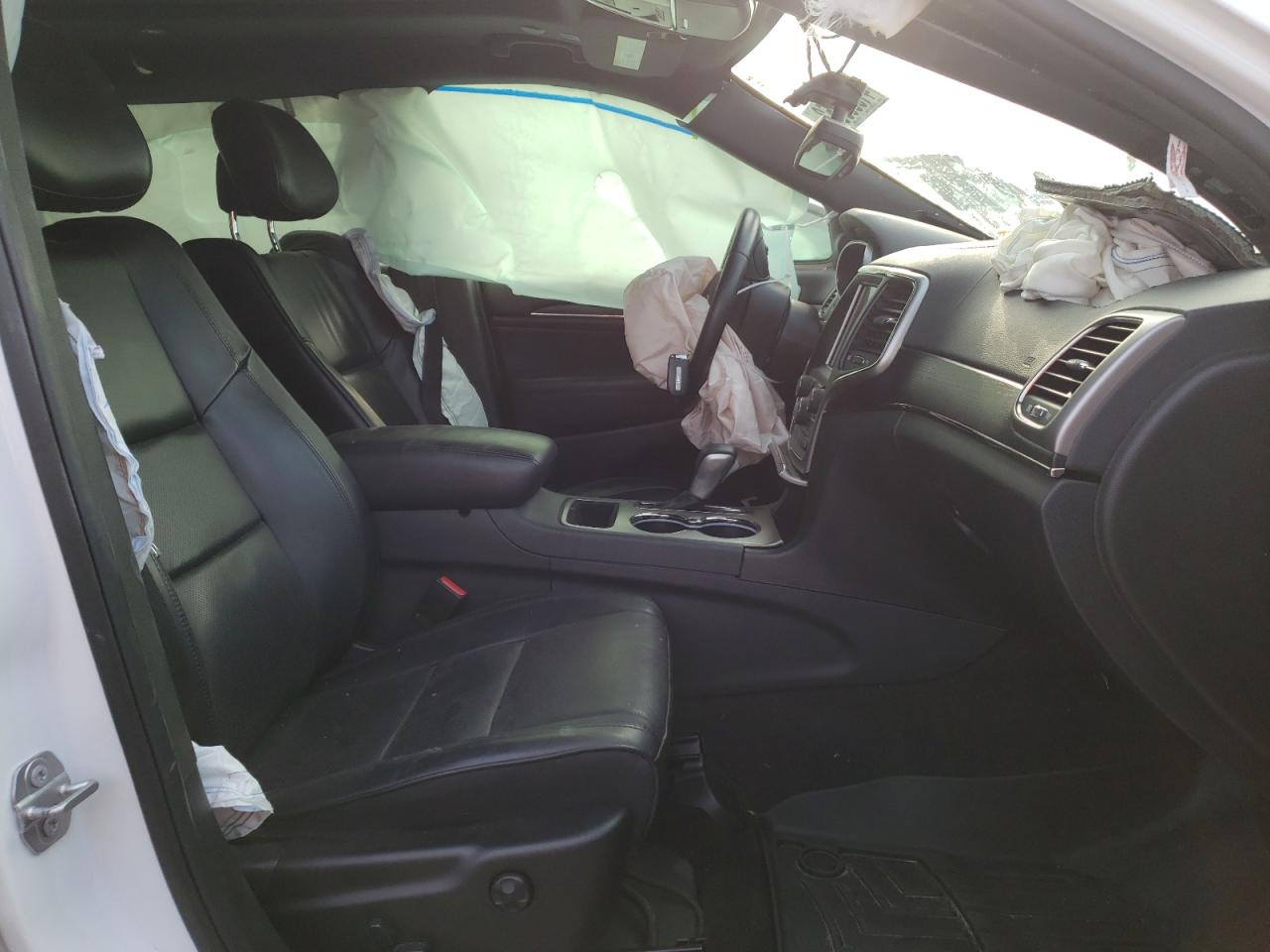 Photo 5 from auction – 2018 JEEP GRAND CHER with VIN 1C4RJECG3JC455371