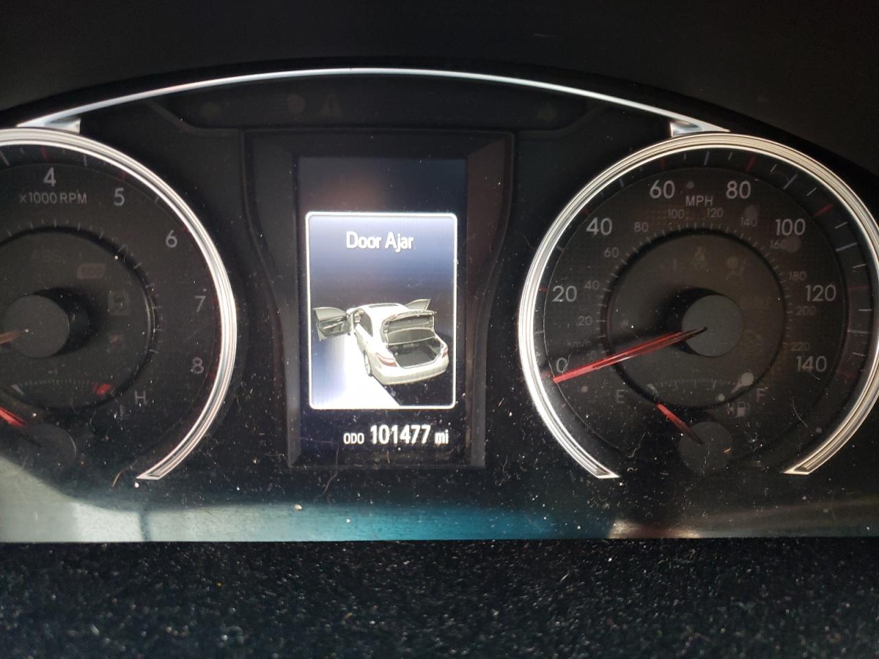 Photo 8 from auction – 2015 TOYOTA CAMRY LE with VIN 4T1BF1FKXFU935397