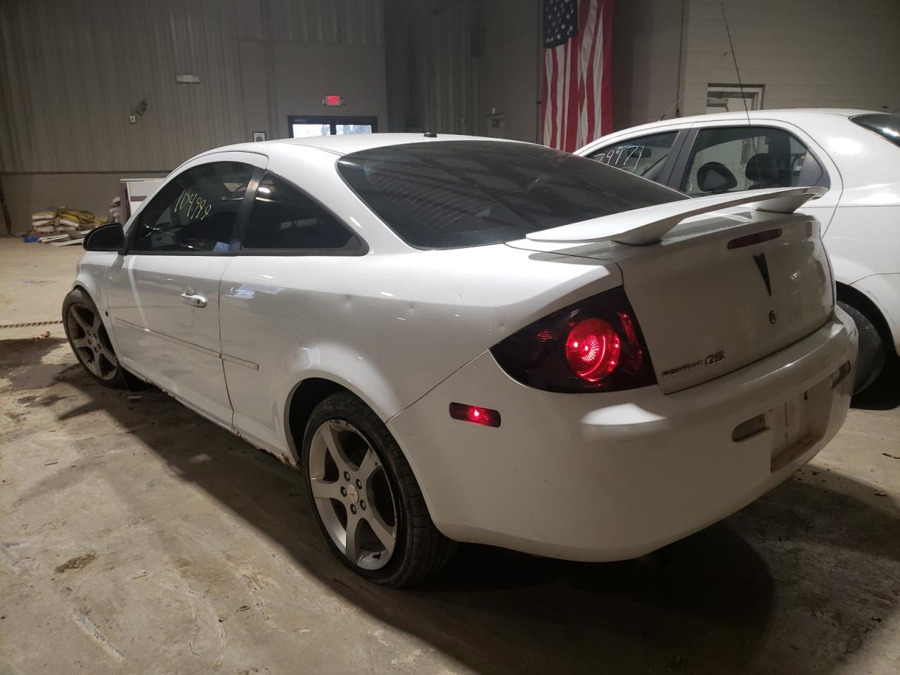 Photo 3 from auction – 2007 PONTIAC G5 with VIN 1G2AL15F077398377