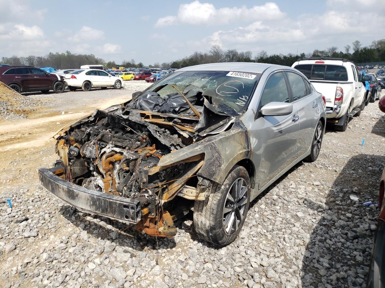 Photo 2 from auction – 2017 NISSAN ALTIMA 2.5 with VIN 1N4AL3AP8HC195709