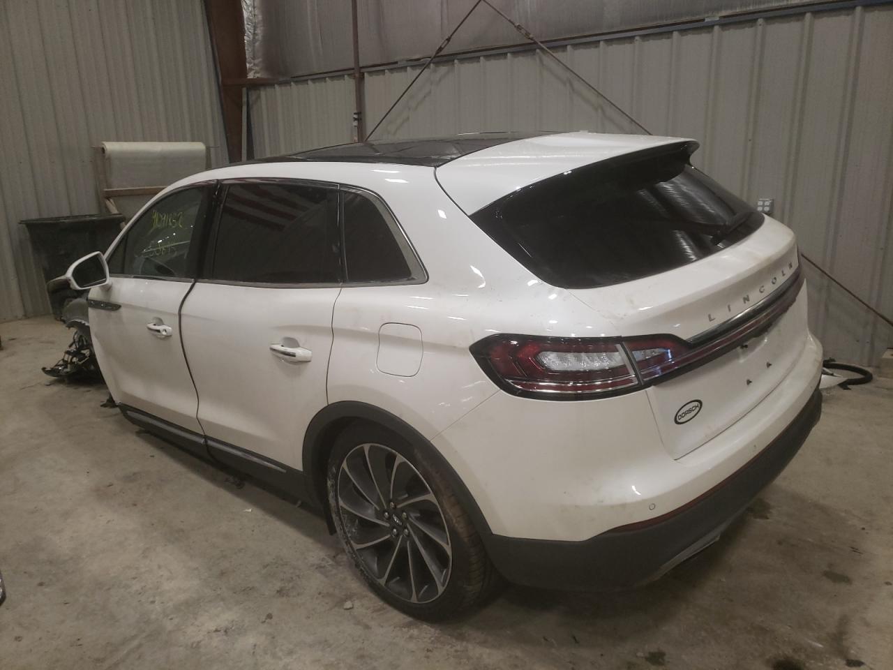 Photo 3 from auction – 2019 LINCOLN NAUTILUS R with VIN 2LMPJ8LP1KBL33733