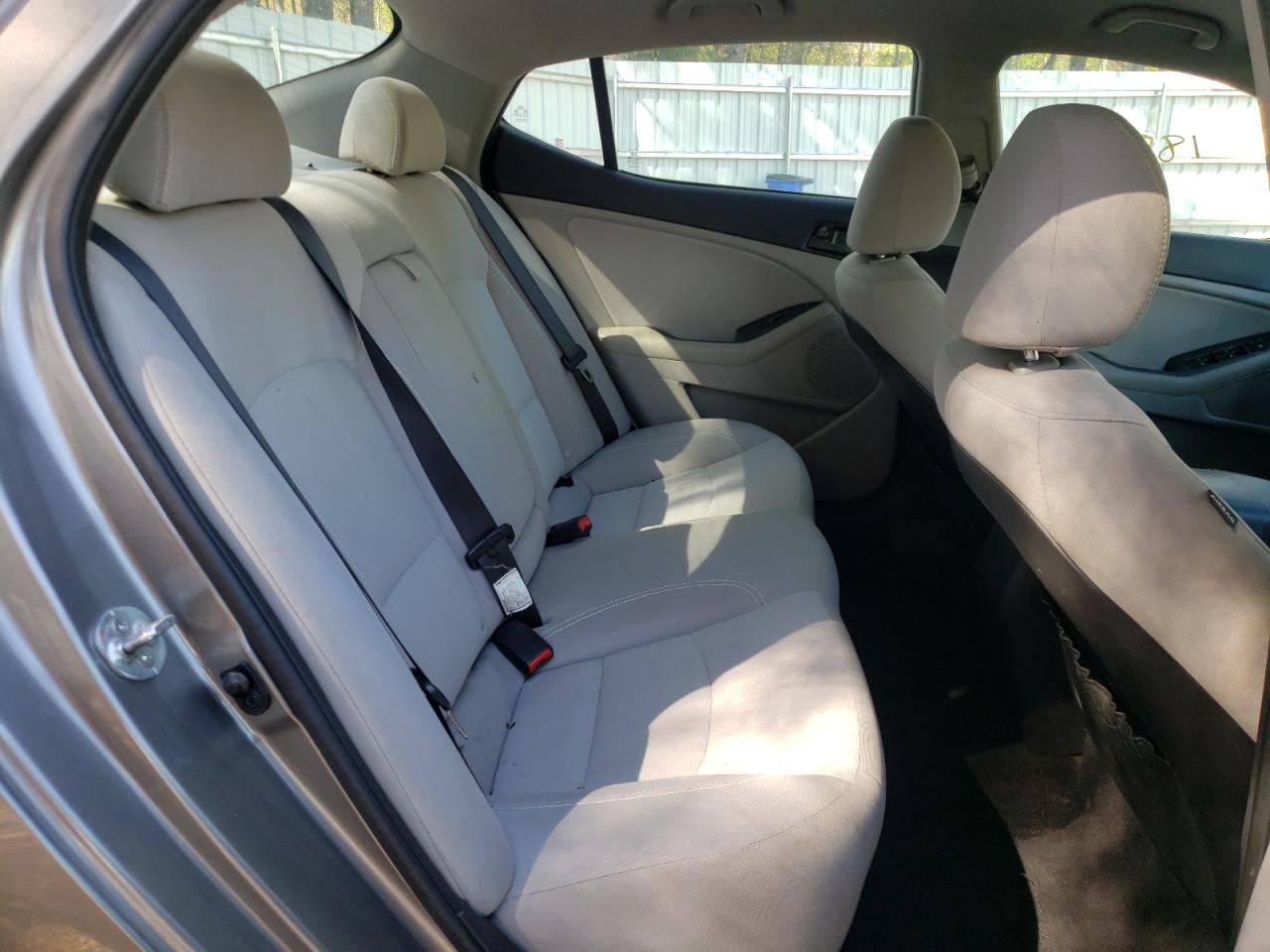 Photo 6 from auction – 2013 KIA OPTIMA LX with VIN 5XXGM4A77DG117231