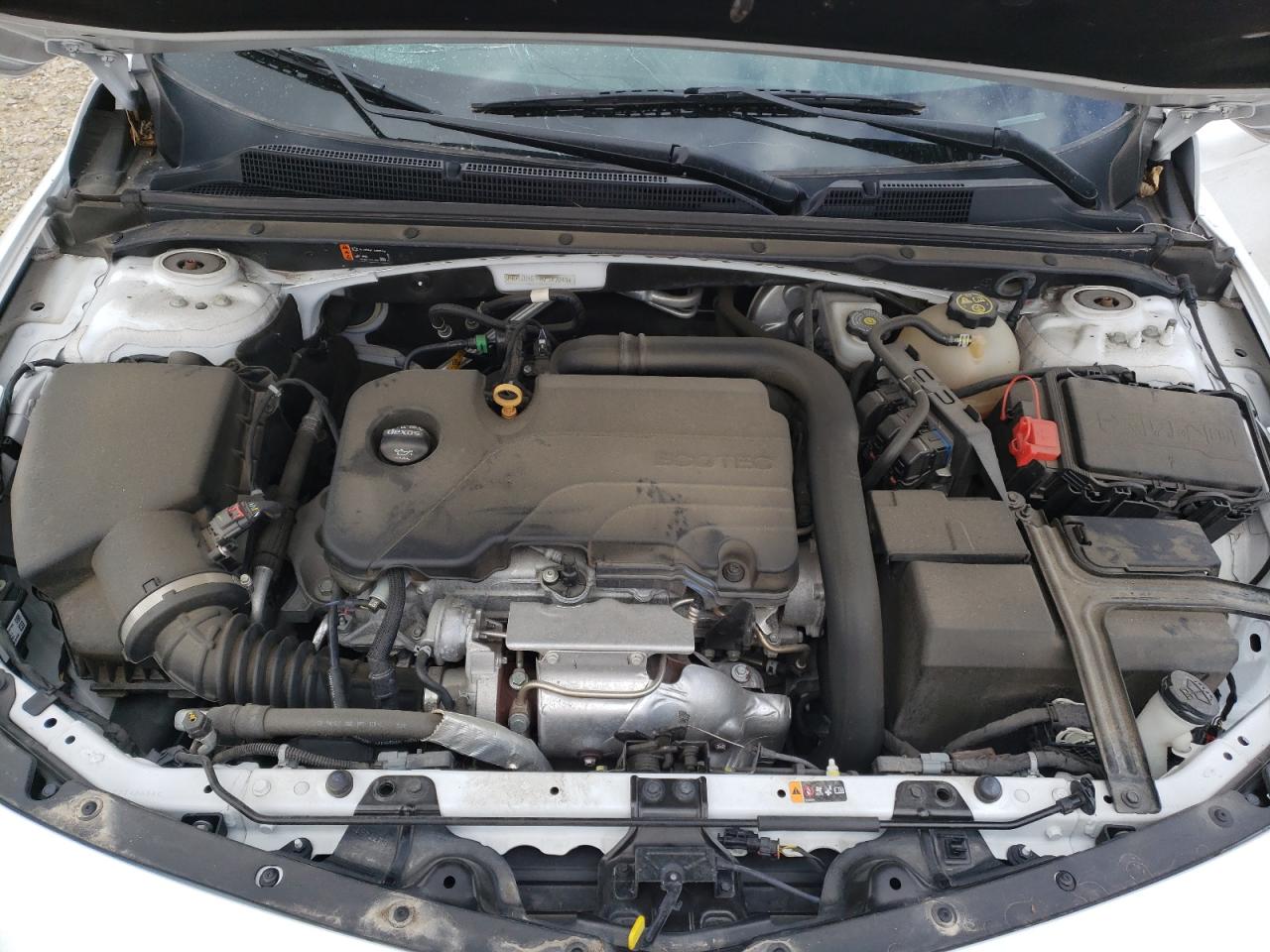 Photo 7 from auction – 2019 CHEVROLET MALIBU LT with VIN 1G1ZD5ST9KF147040