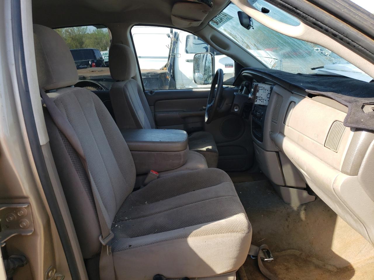 Photo 5 from auction – 2003 DODGE RAM 2500 S with VIN 3D7KA28D33G722156
