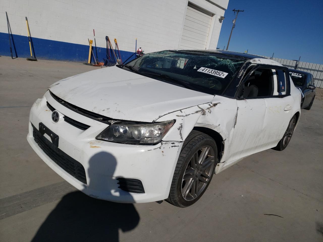 Photo 2 from auction – 2013 TOYOTA SCION TC with VIN JTKJF5C71D3055725