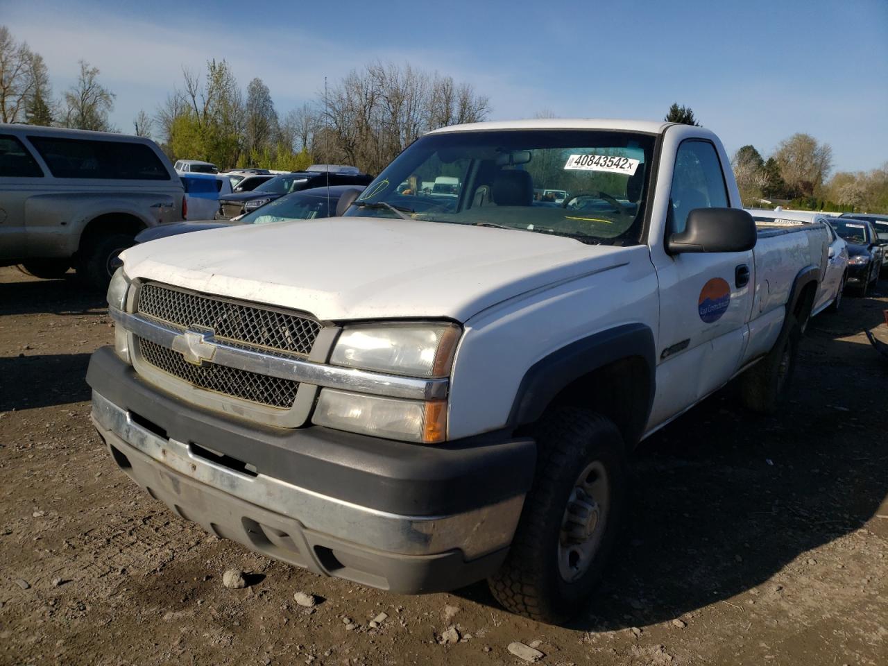 Photo 2 from auction – 2003 CHEVROLET SILVERADO with VIN 1GCHC24U93E369207