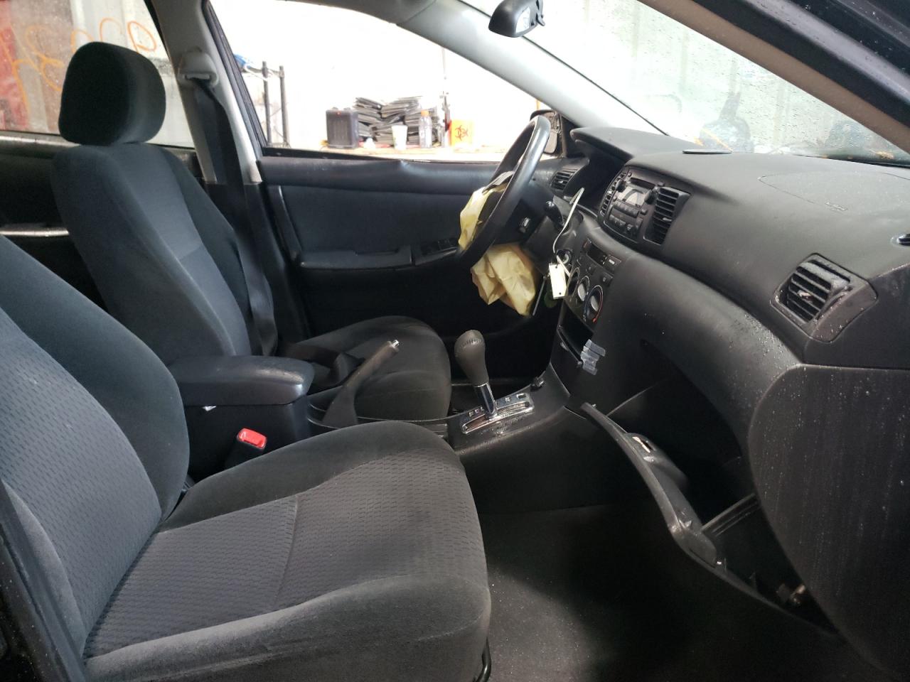 Photo 5 from auction – 2008 TOYOTA COROLLA CE with VIN 1NXBR32E88Z985849