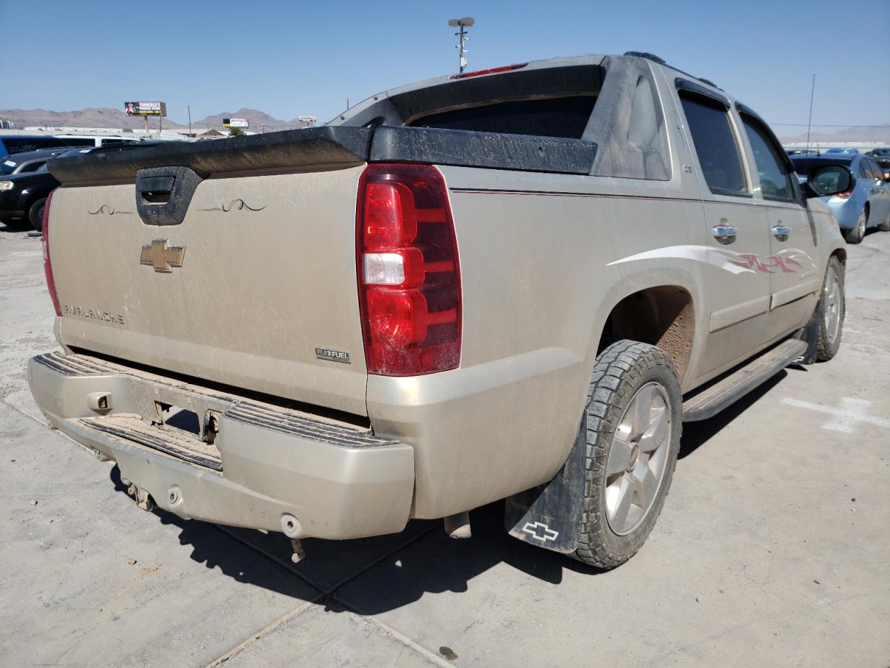Photo 4 from auction – 2008 CHEVROLET AVALANCHE with VIN 3GNFK12388G115722