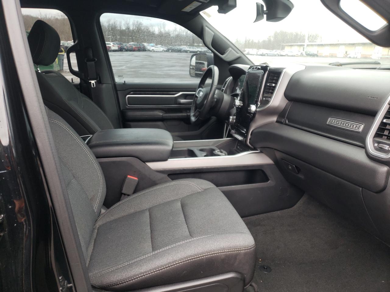 Photo 5 from auction – 2019 RAM 1500 BIG H with VIN 1C6SRFMT1KN869127