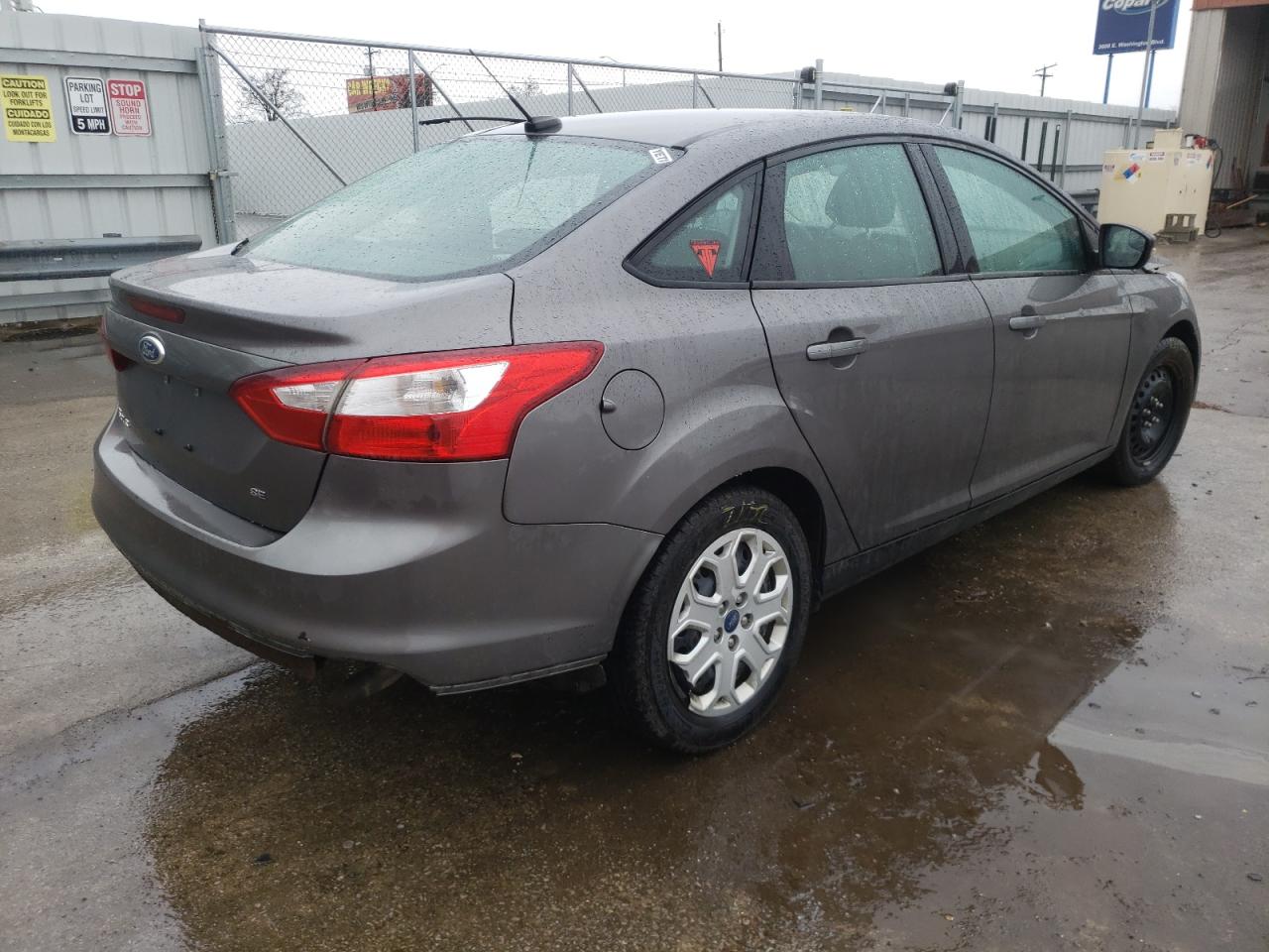 Photo 4 from auction – 2012 FORD FOCUS SE with VIN 1FAHP3F27CL255570