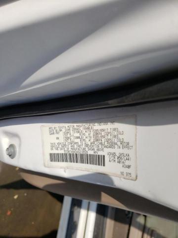 Photo 10 from auction – 2004 TOYOTA SEQUOIA LI with VIN 5TDBT48A34S216528