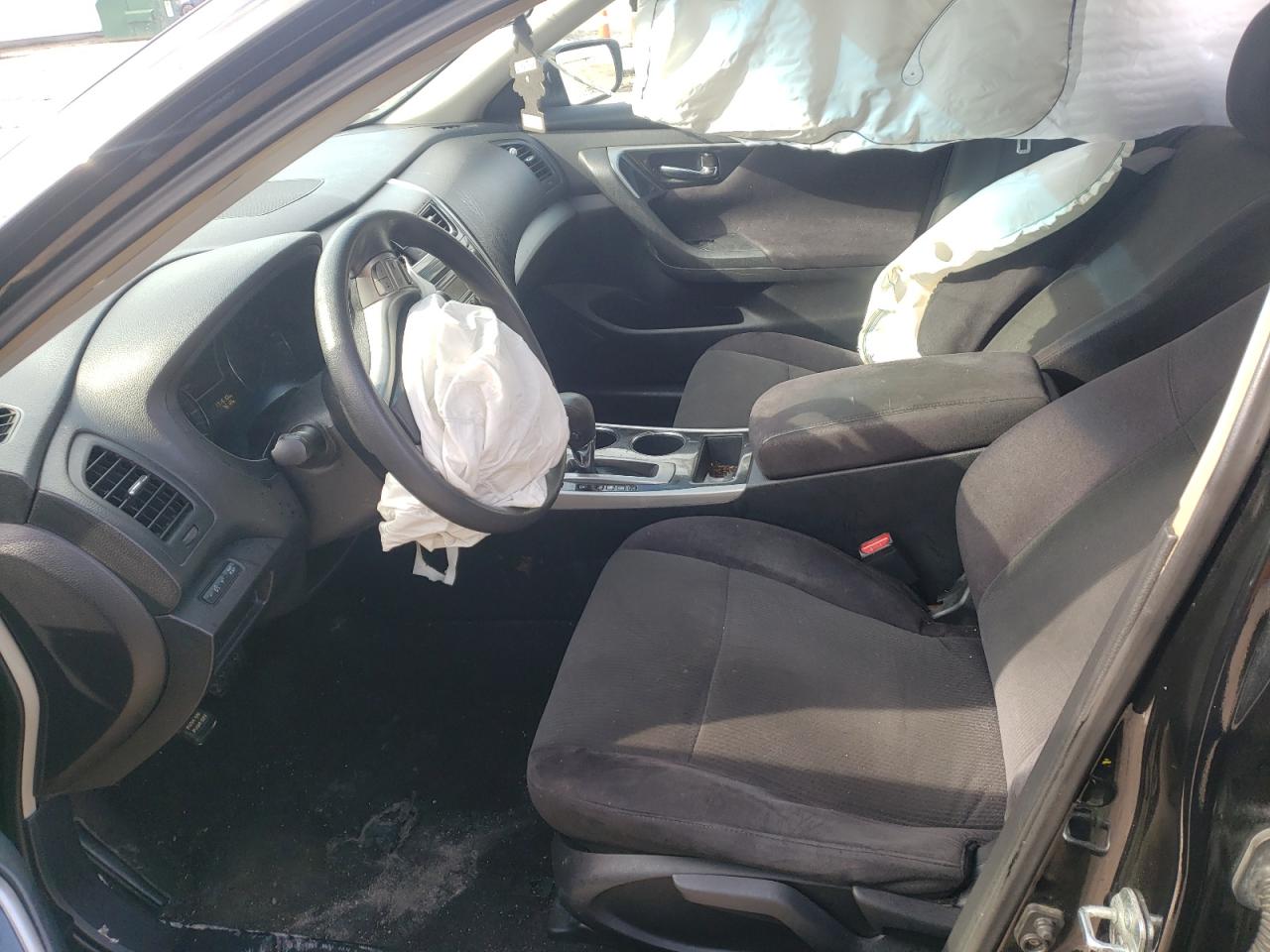 Photo 5 from auction – 2013 NISSAN ALTIMA 2.5 with VIN 1N4AL3AP1DC287044