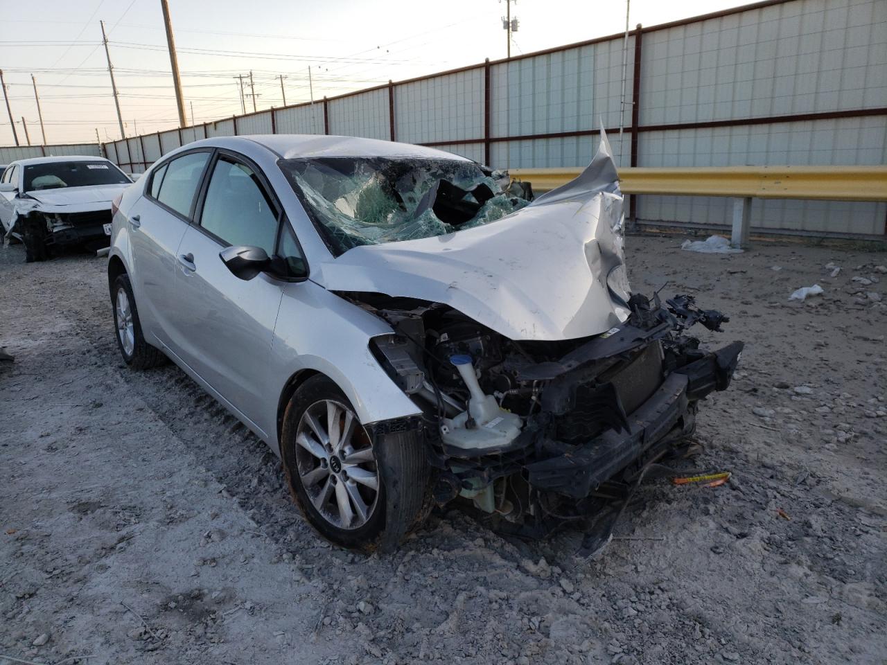 KIA FORTE LX 2017 with VIN 3KPFL4A79HE008797 - Photo from auction