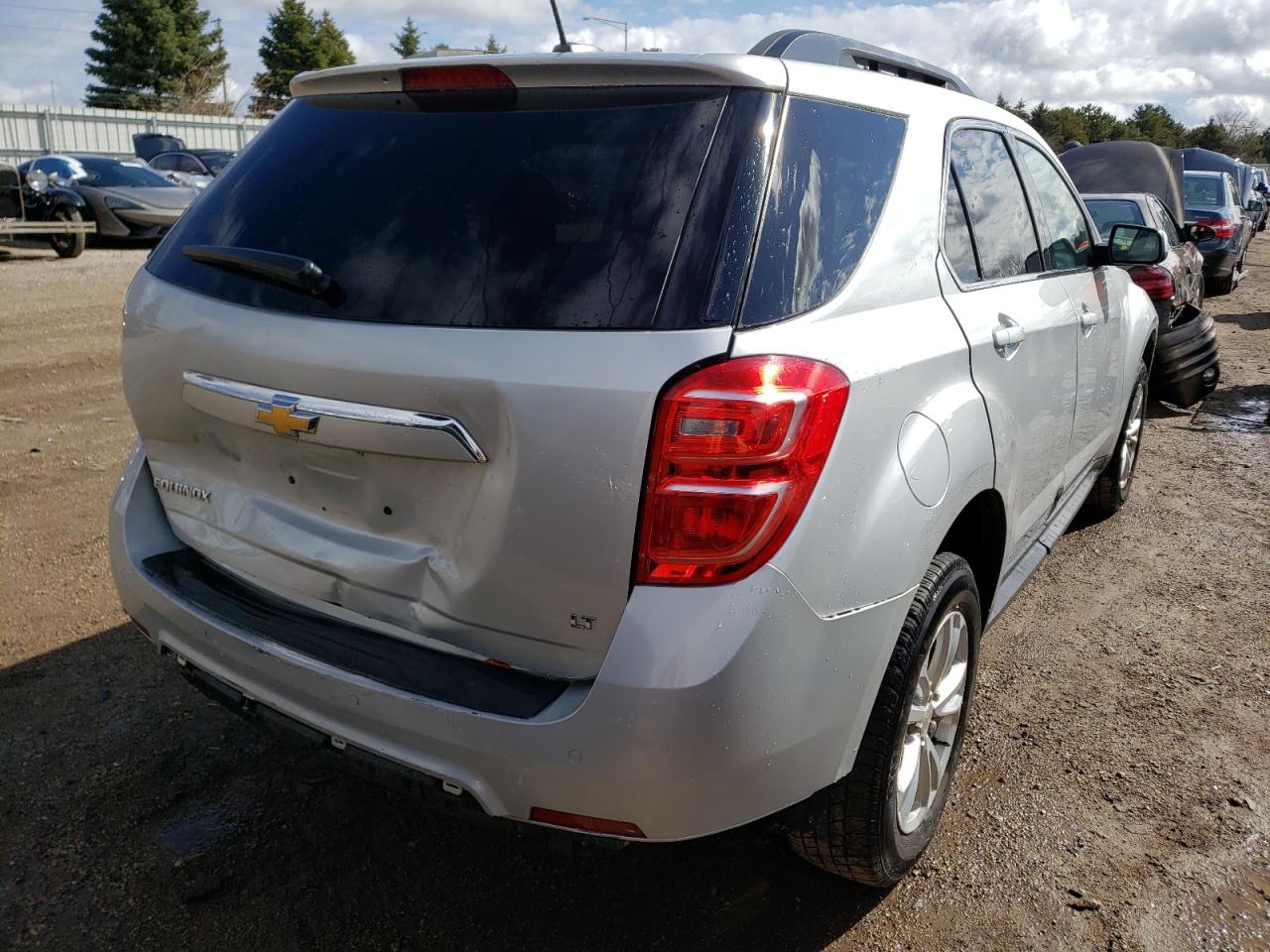 Photo 4 from auction – 2017 CHEVROLET EQUINOX LT with VIN 2GNALCEK2H6270719