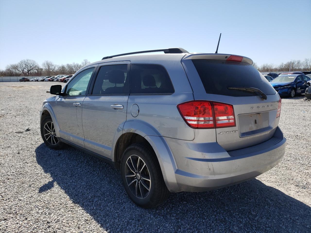 Foto 3 de la subasta – 2018 DODGE JOURNEY SE con VIN 3C4PDCAB2JT496833