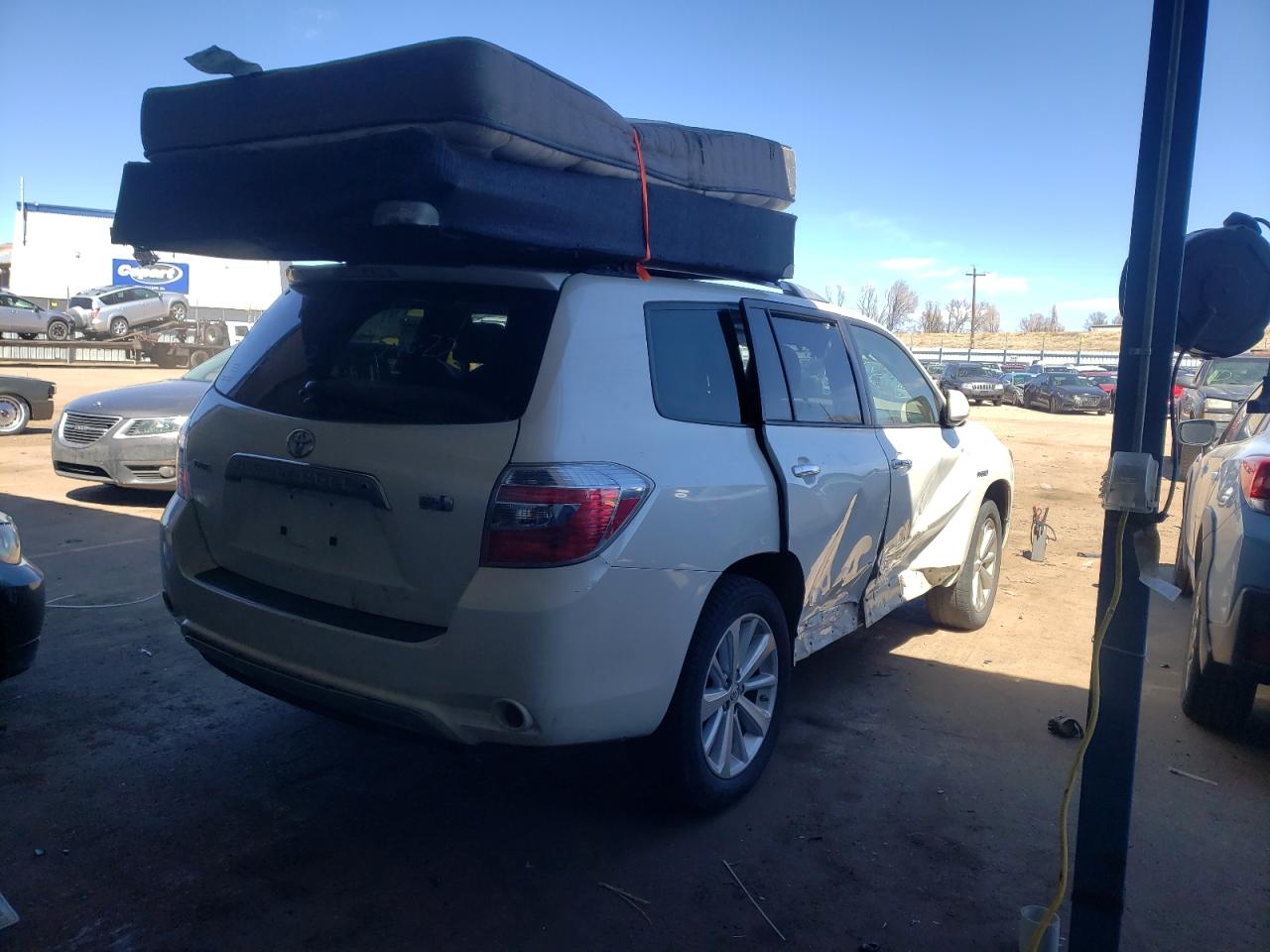 Photo 4 from auction – 2008 TOYOTA HIGHLANDER with VIN JTEEW41A282020796