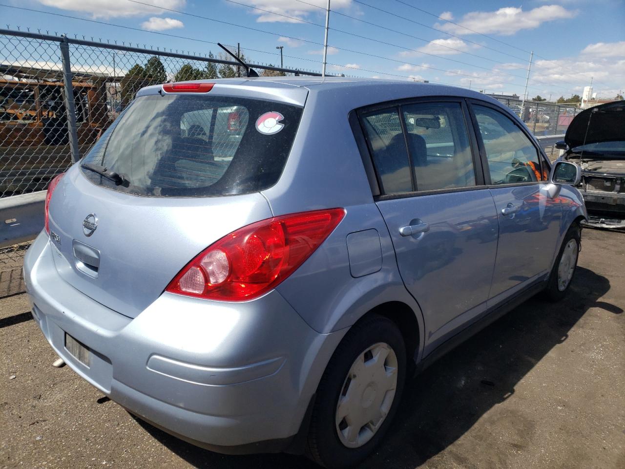 Photo 4 from auction – 2010 NISSAN VERSA S with VIN 3N1BC1CP7AL423552