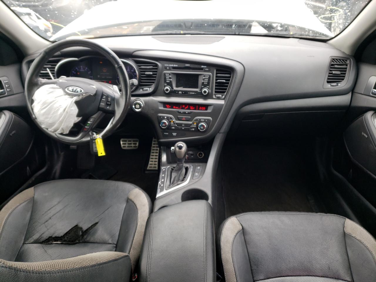 Photo 9 from auction – 2012 KIA OPTIMA SX with VIN 5XXGR4A62CG019246