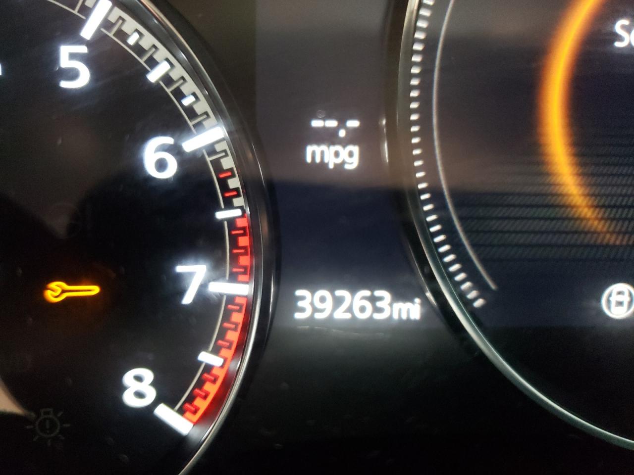 Photo 8 from auction – 2020 MAZDA CX-30 with VIN 3MVDMABL9LM111181