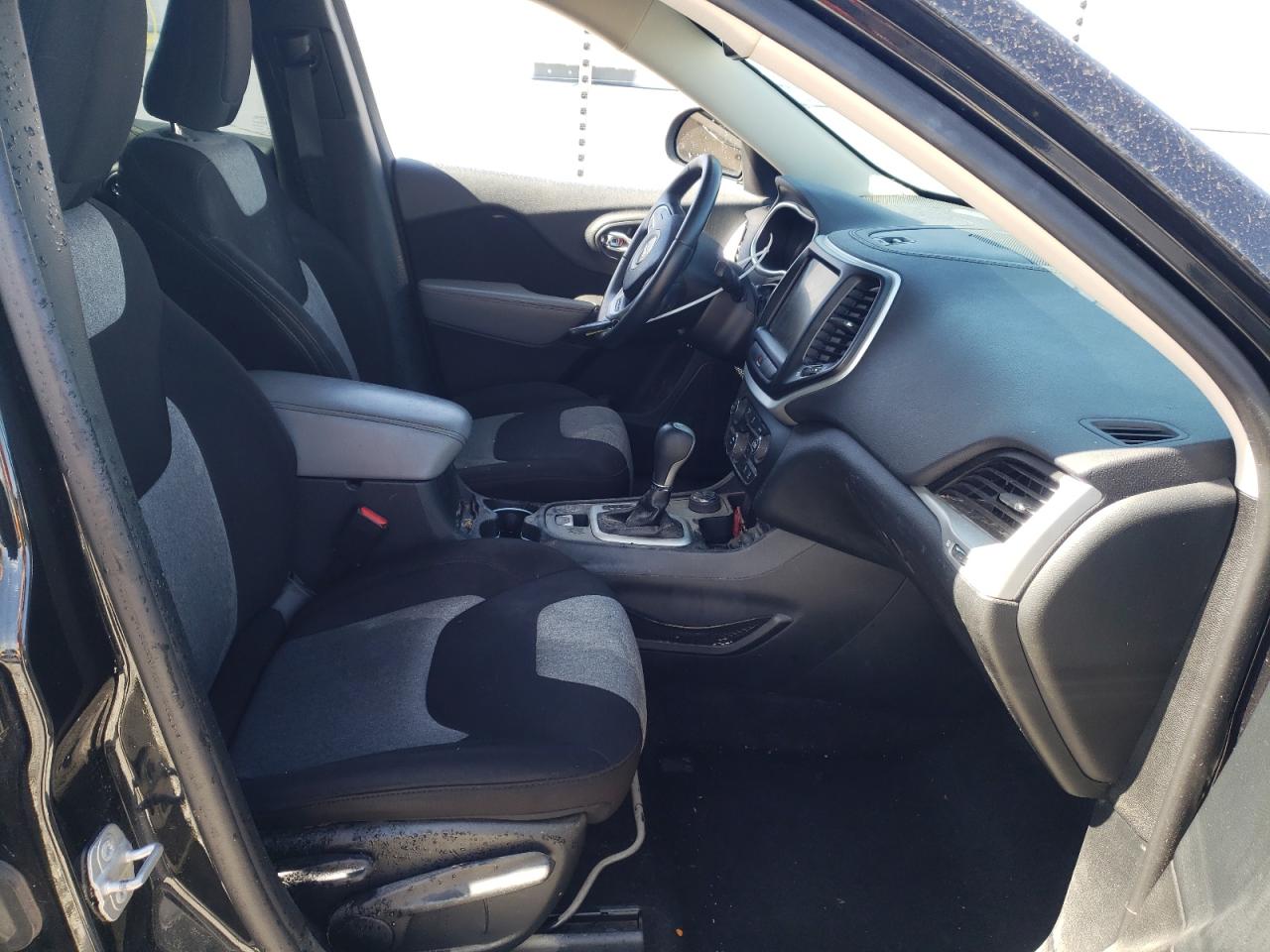 Photo 5 from auction – 2014 JEEP CHEROKEE L with VIN 1C4PJMCS2EW285627