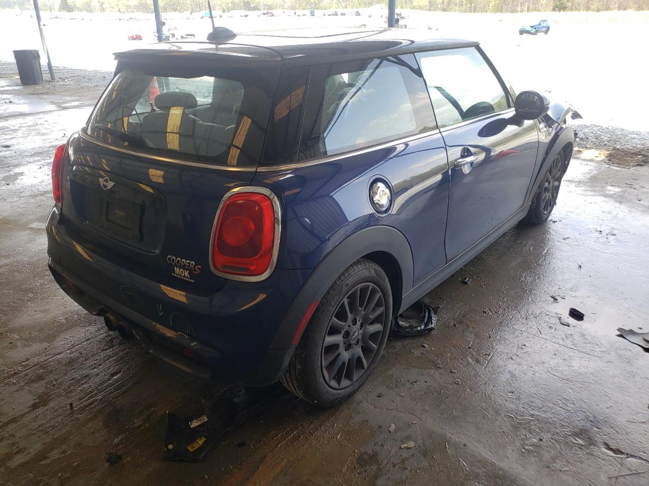 Photo 4 from auction – 2017 MINI COOPER S with VIN WMWXP7C5XH3B93553