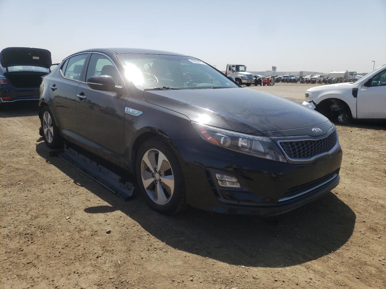 KIA OPTIMA HYB 2014 with VIN KNAGN4ADXE5074493 - Photo from auction