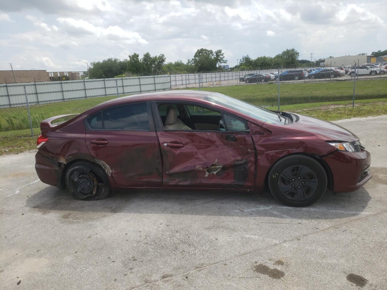 Photo 9 from auction – 2014 HONDA CIVIC LX with VIN 19XFB2F50EE009654