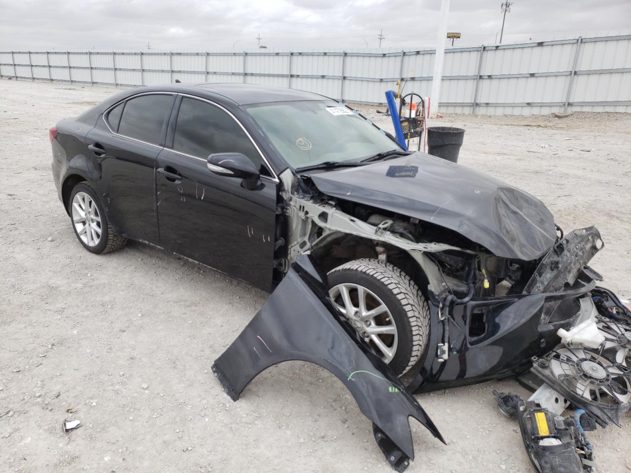 LEXUS IS 350 2011 with VIN JTHCE5C29B5001323 - Photo from auction