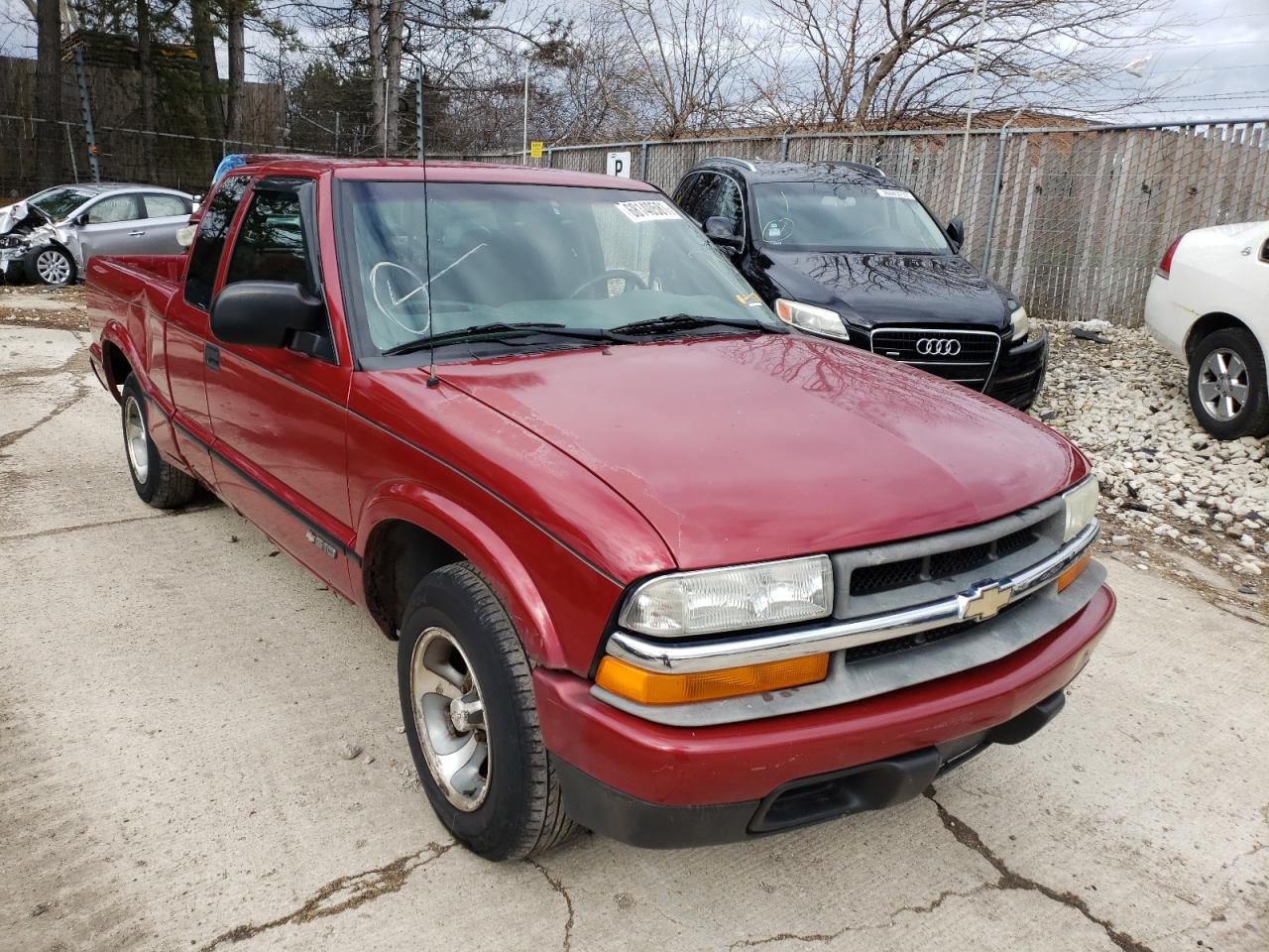 CHEVROLET S10 2000 with VIN 1GCCS1955Y8303753 - Photo from auction