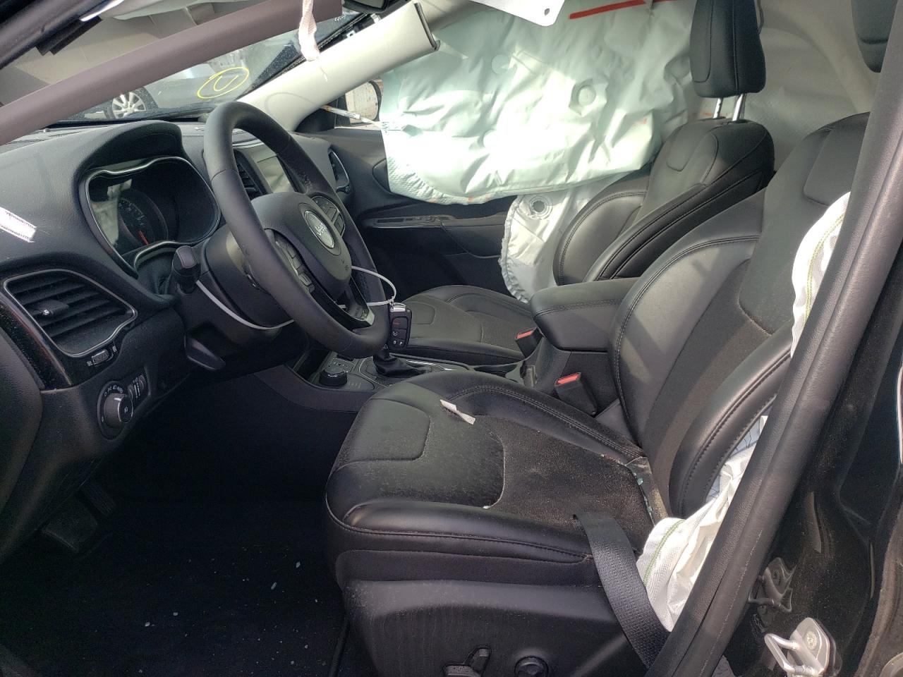 Photo 5 from auction – 2021 JEEP CHEROKEE L with VIN 1C4PJMLB0MD233729