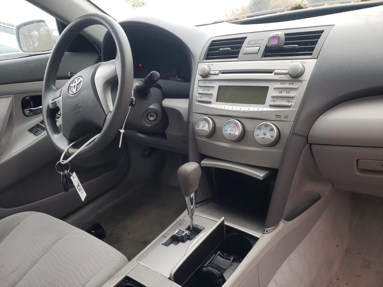 Photo 9 from auction – 2011 TOYOTA CAMRY BASE with VIN 4T1BF3EK7BU121909