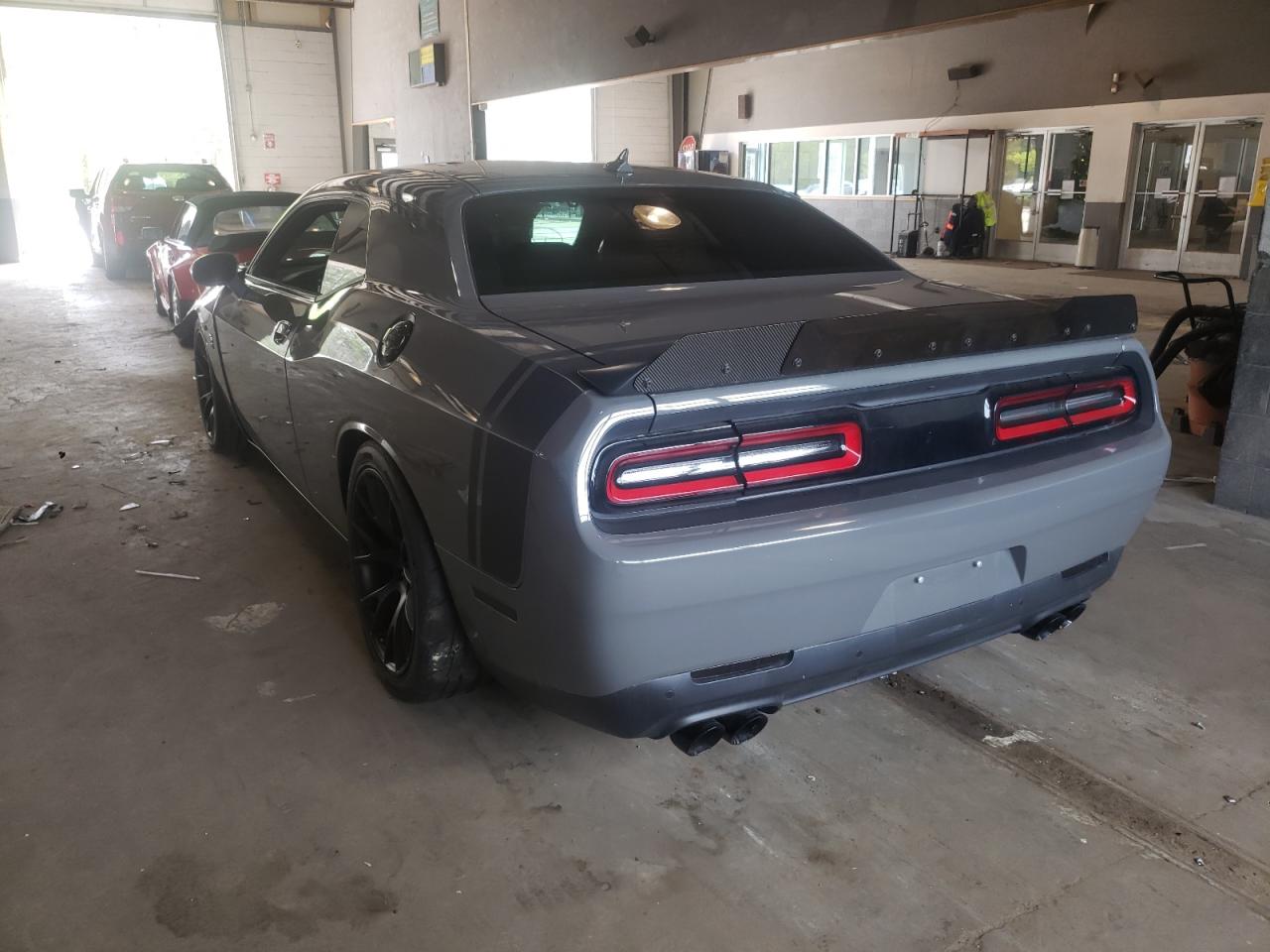 Photo 3 from auction – 2018 DODGE CHALLENGER with VIN 2C3CDZFJ6JH146328