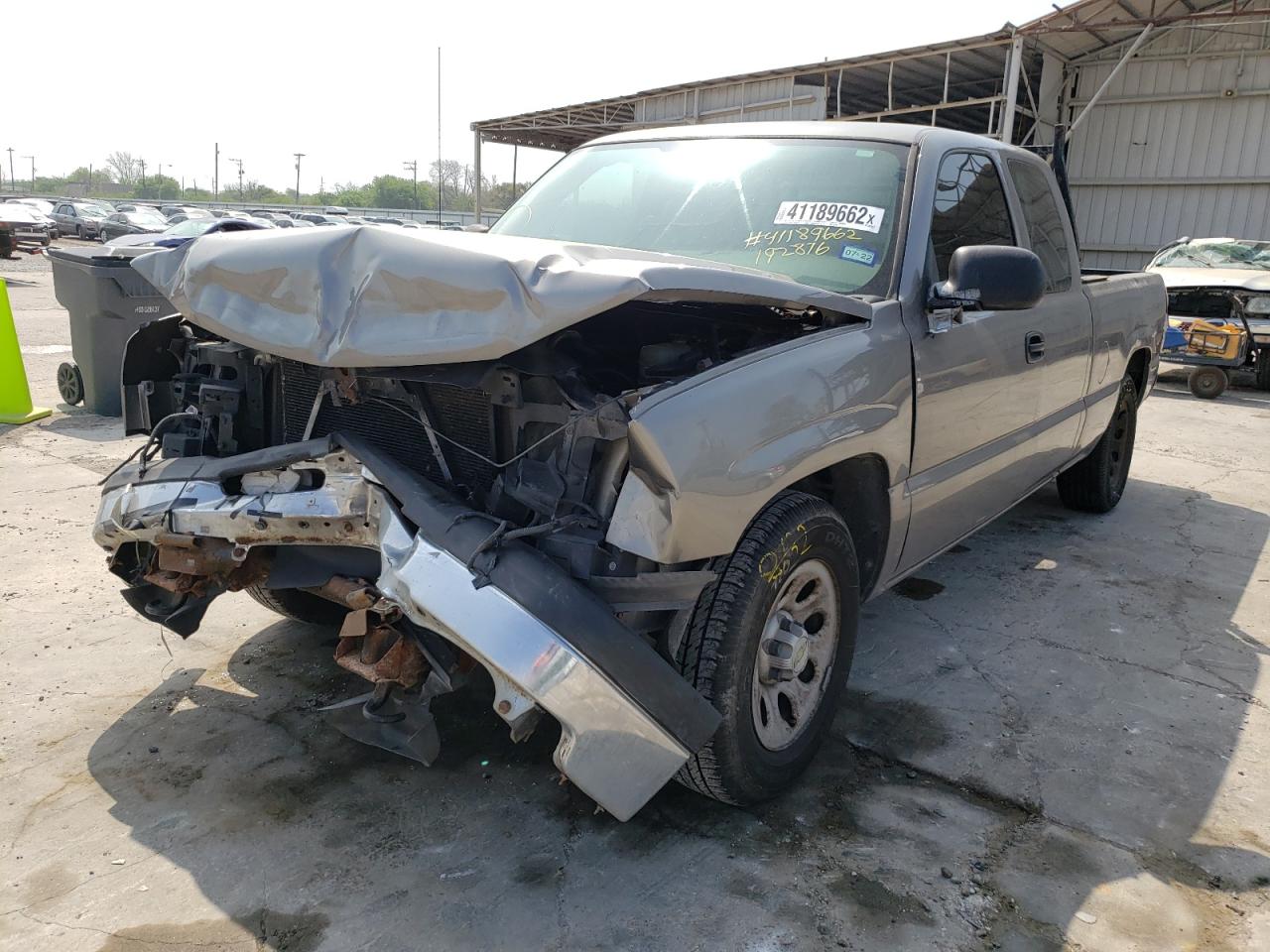 Photo 2 from auction – 2007 CHEVROLET SILVERADO with VIN 1GCEC19X17Z192876
