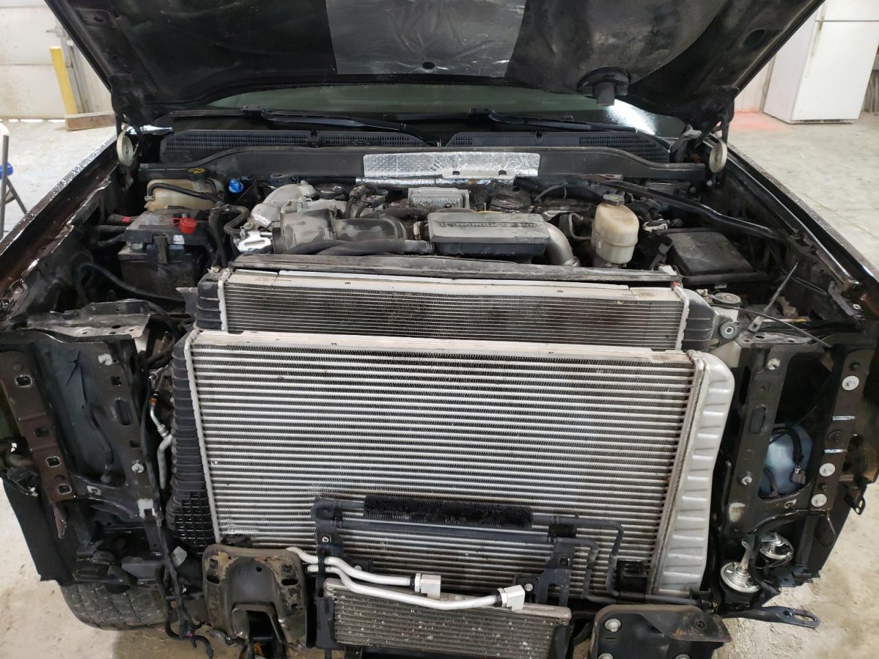 Photo 7 from auction – 2018 CHEVROLET SILVERADO with VIN 1GC1KWEY7JF144871