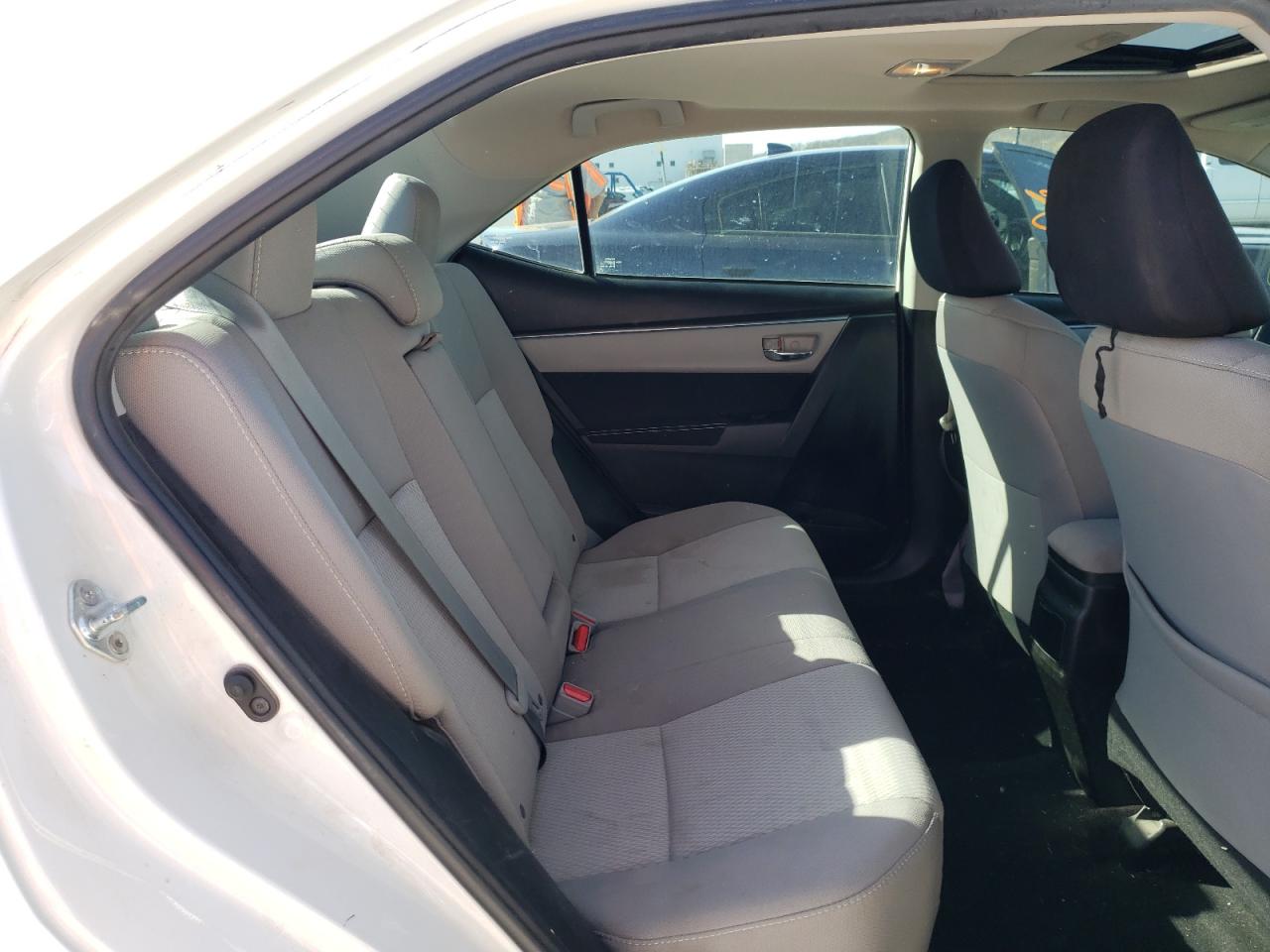 Photo 6 from auction – 2015 TOYOTA COROLLA EC with VIN 5YFBPRHE9FP329139