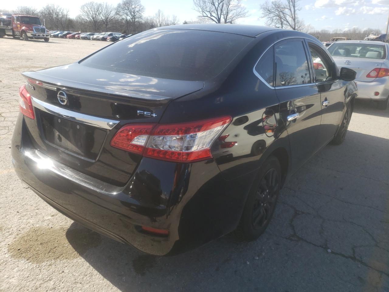Photo 4 from auction – 2014 NISSAN SENTRA S with VIN 3N1AB7AP1EY265500