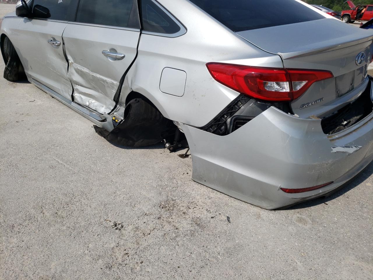 Photo 9 from auction – 2016 HYUNDAI SONATA SPO with VIN 5NPE34AF0GH403030